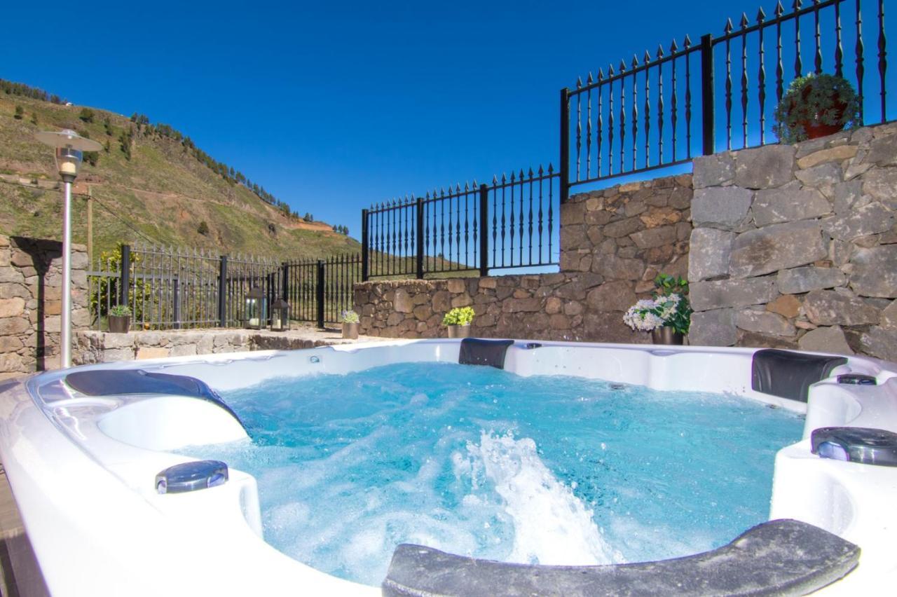Villa Mogarén: jacuzzi&beautiful views Vega de San Mateo Exterior foto